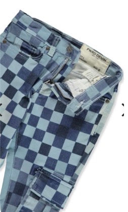 Slim fitted Stacked Jeans