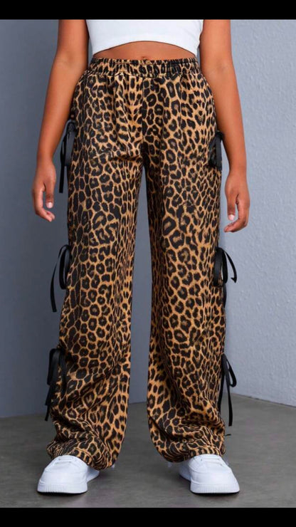 Leopard joggers